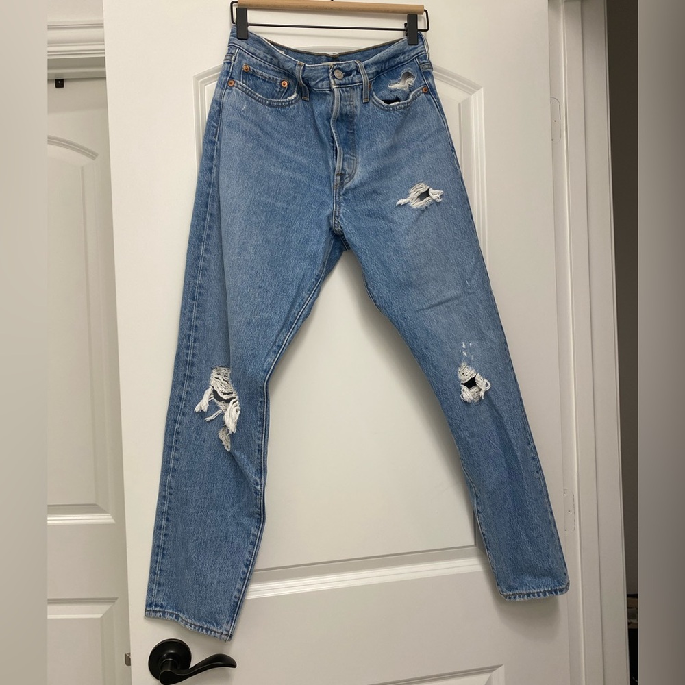 Levi’s Wedgie Jeans